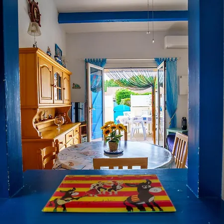 La Marina Holiday home